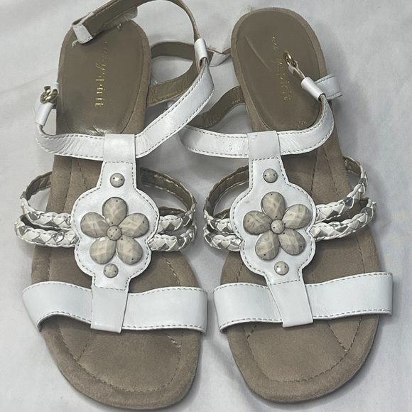 Easy Spirit White Adjustable Strap Floral Beaded Wedge Sandals Size 7 - Picture 2 of 10
